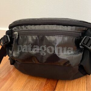 Patagonia Black Hole Waist Bag